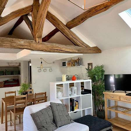 Appart Chic Et Cosy/Centre Ville/ 20Min De Paris Maisons-Laffitte Esterno foto